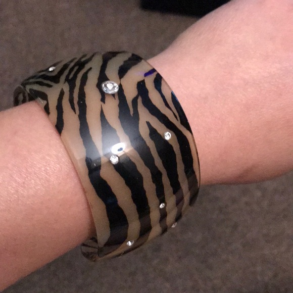 Bangle - Picture 1 of 3